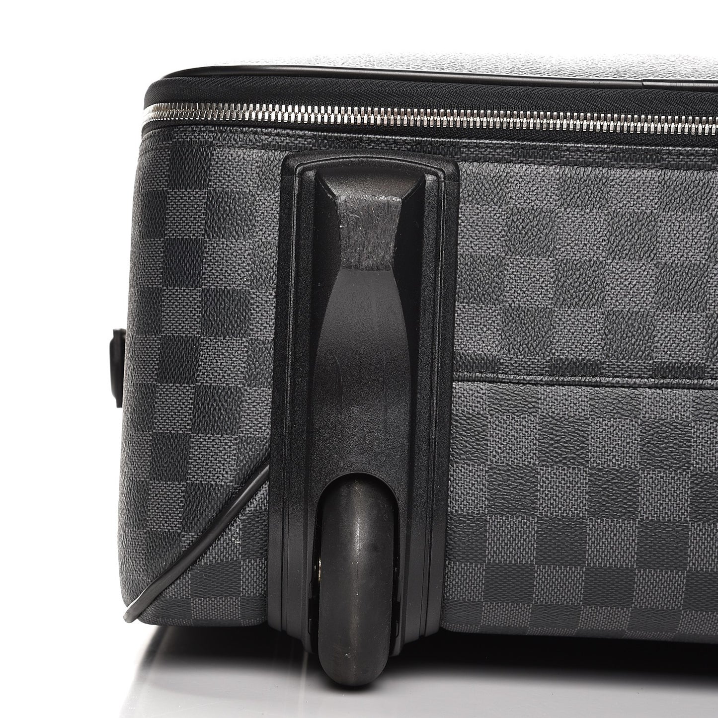 Damier Graphite Pegase 55