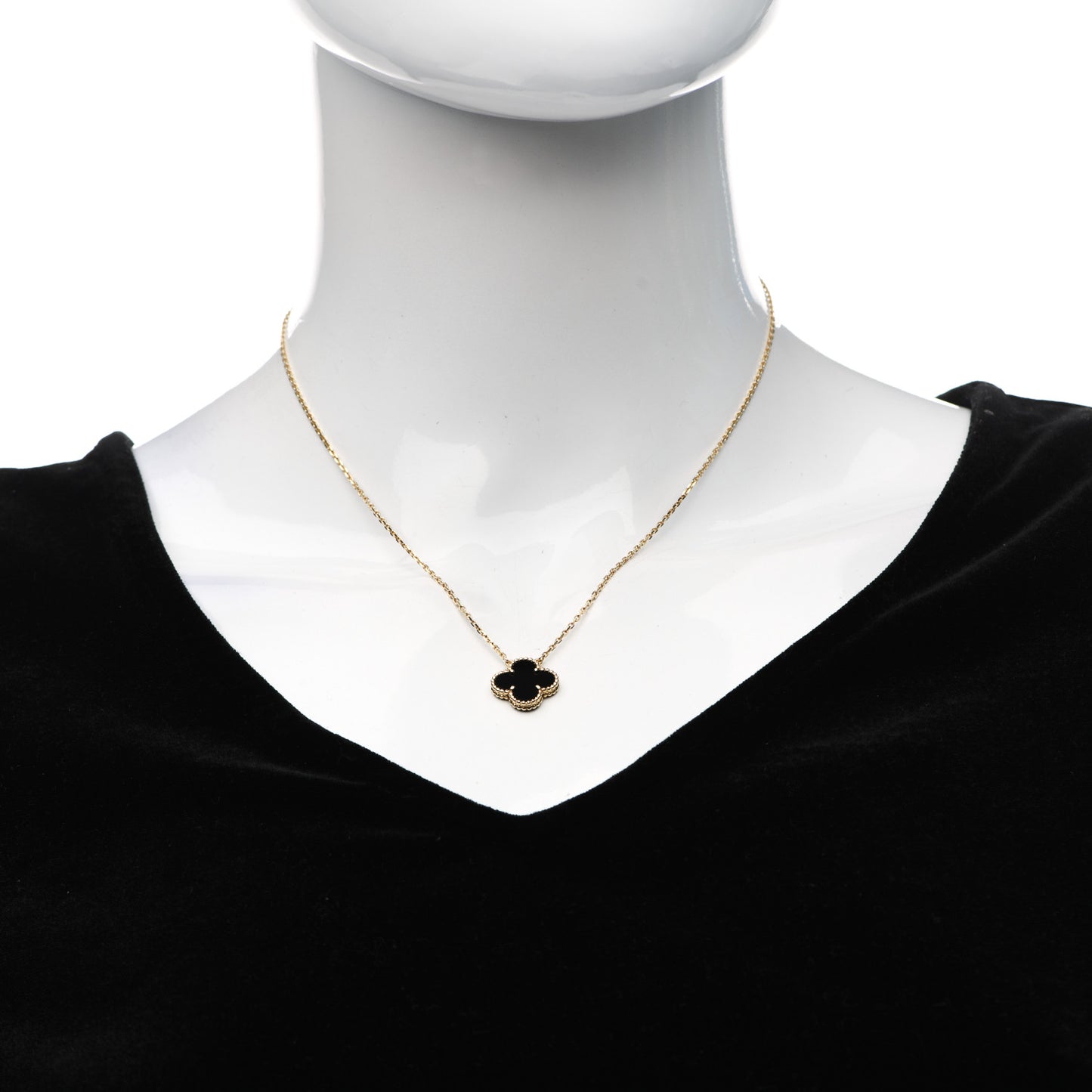 18K Yellow Gold Black Onyx Vintage Alhambra Pendant Necklace