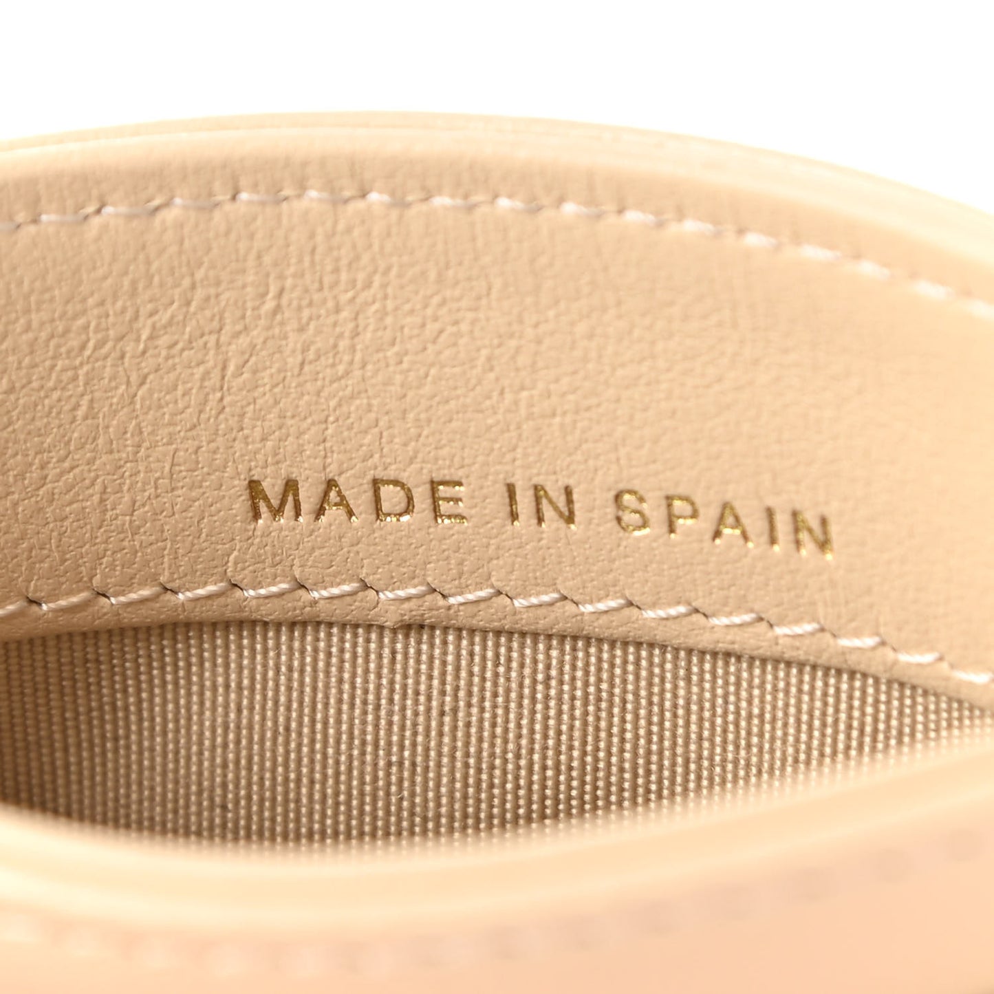 Lambskin Quilted Chanel 19 Card Holder Light Beige