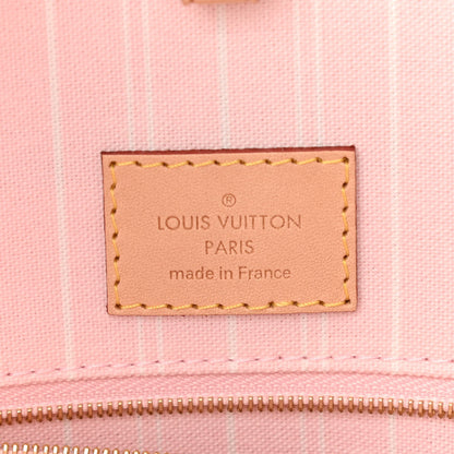 Louis Vuitton Monogram Giant By The Pool Onthego GM Light Pink 6 of 10