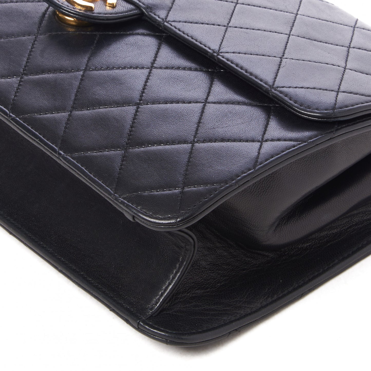 Lambskin Quilted Medium Single Flap Black