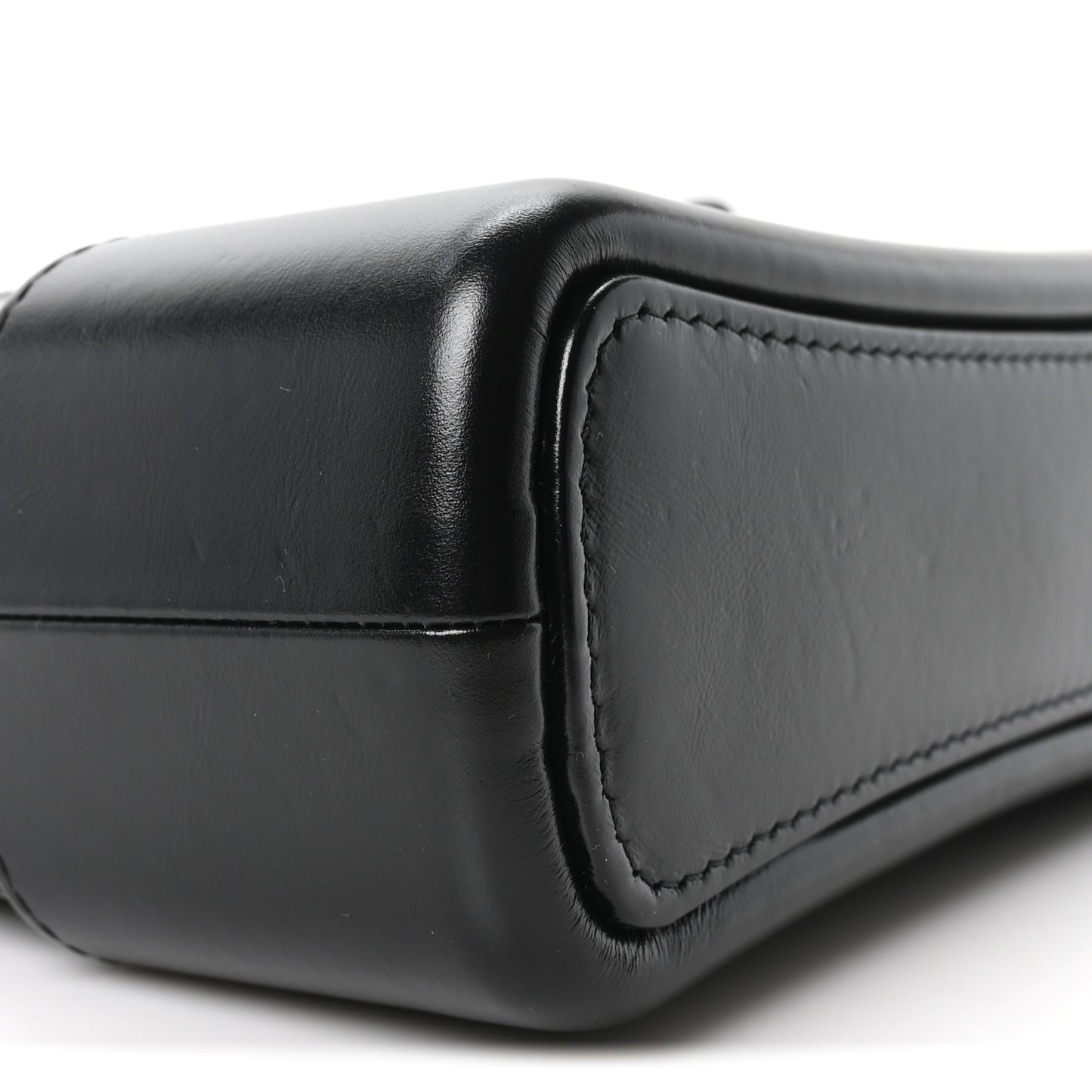 Aged Calfskin Quilted New Medium Gabrielle Hobo Black