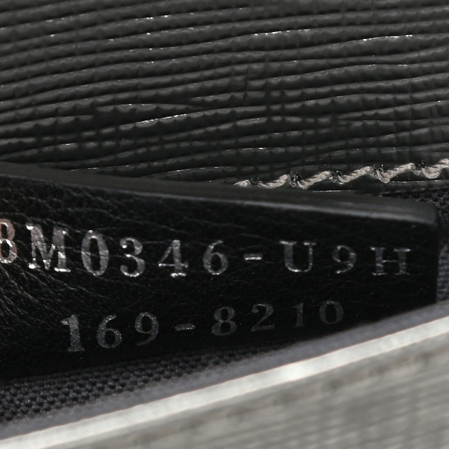 Vitello Mirror Elite Tube Wallet on Chain Graphite