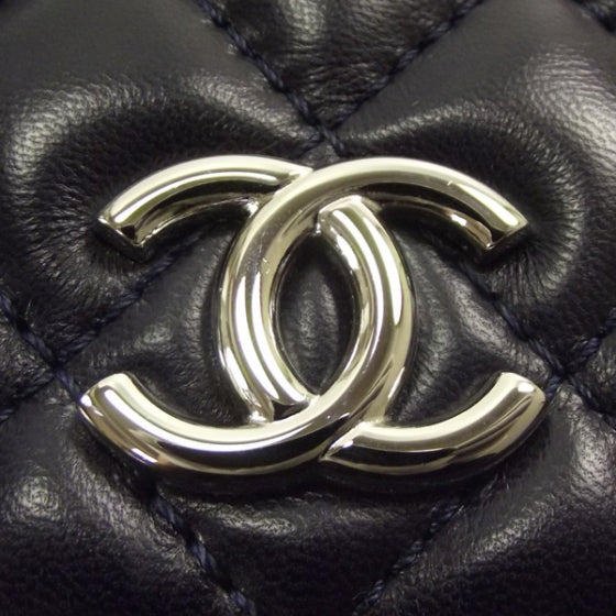 Chanel Lambskin Quilted Camera Case Navy 10 of 10