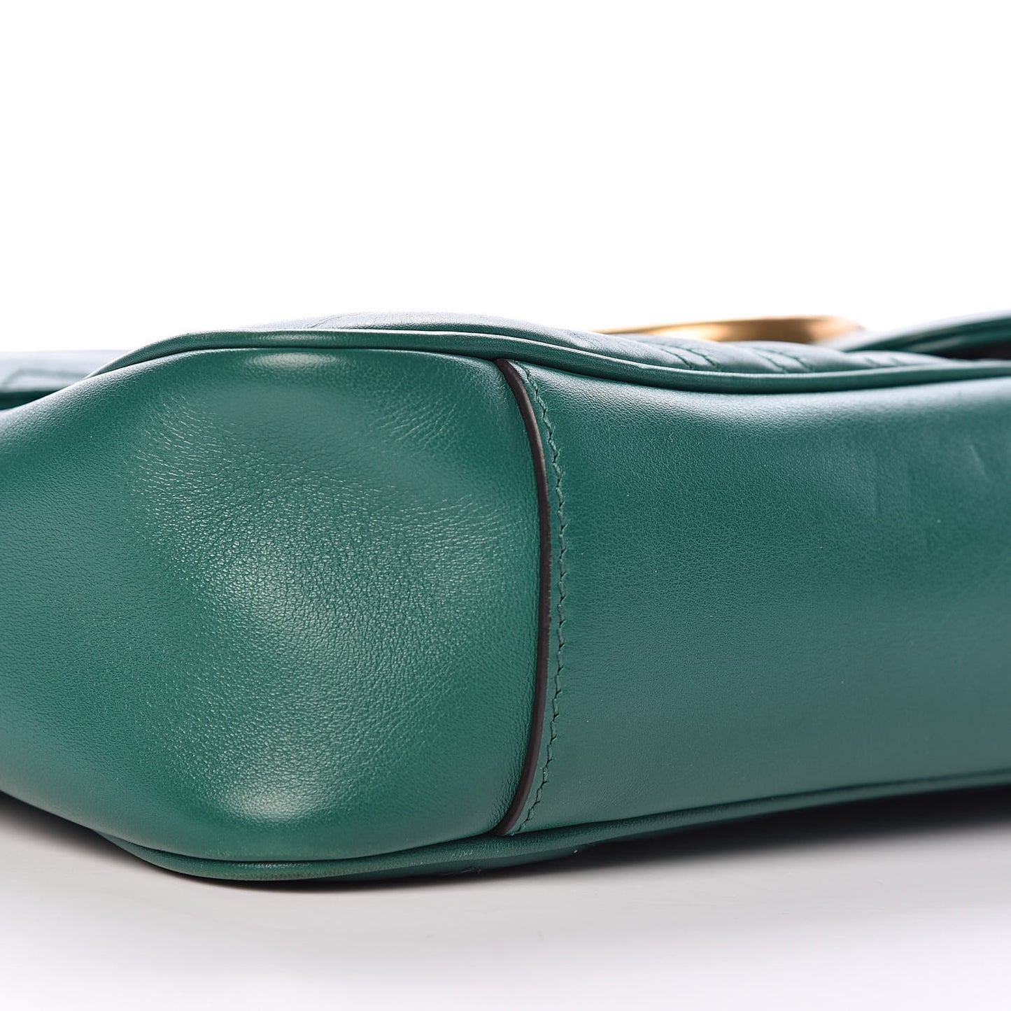 Calfskin Matelasse Medium GG Marmont Shoulder Bag Emerald Green