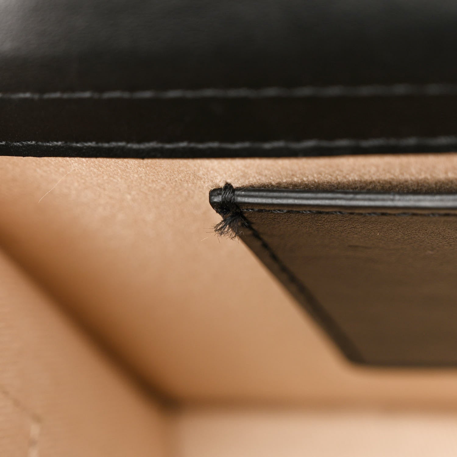 Jacquemus Smooth Calfskin Le Grand Bambino Black 7 of 13