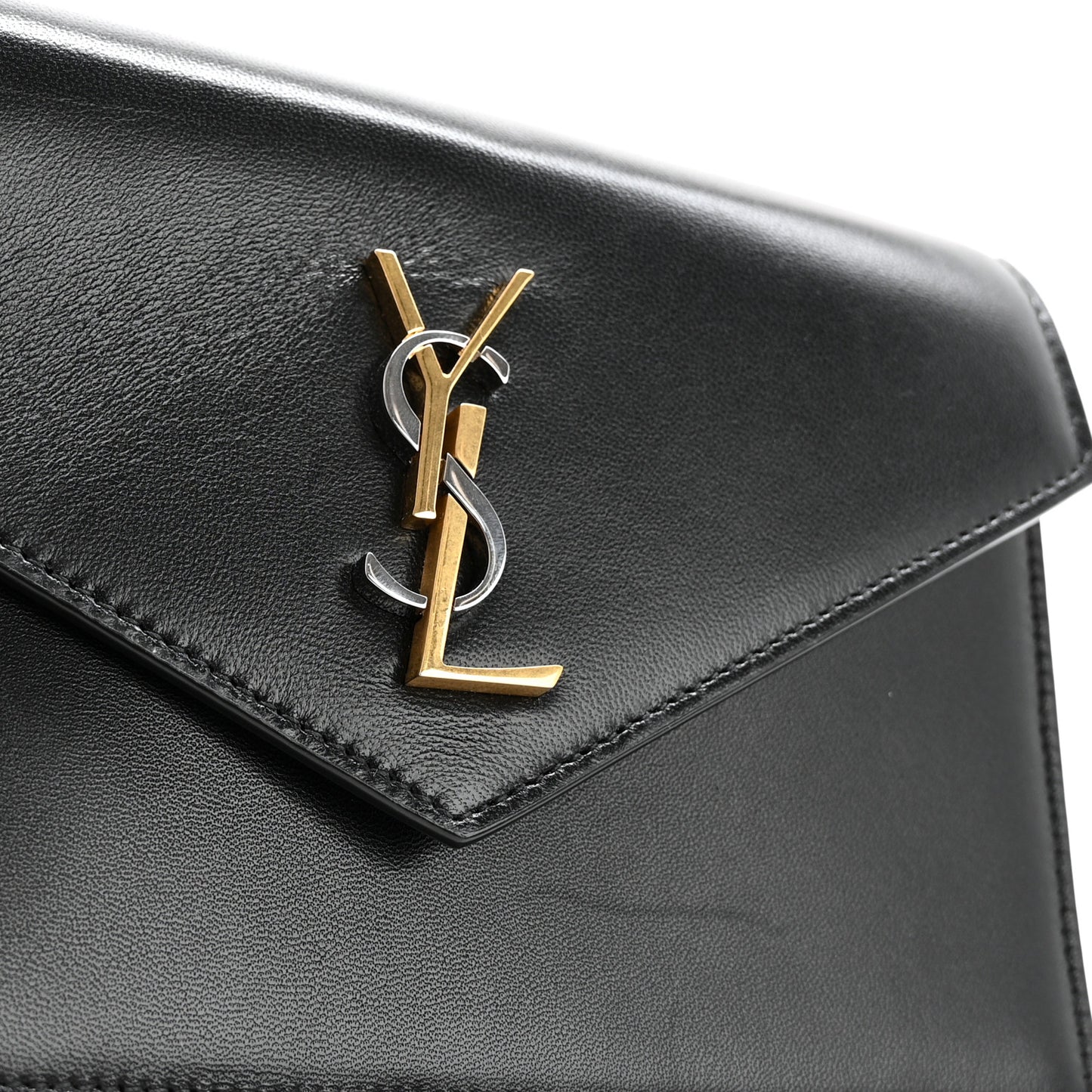 Smooth Calfskin Nappa Monogram Chain Wallet Black