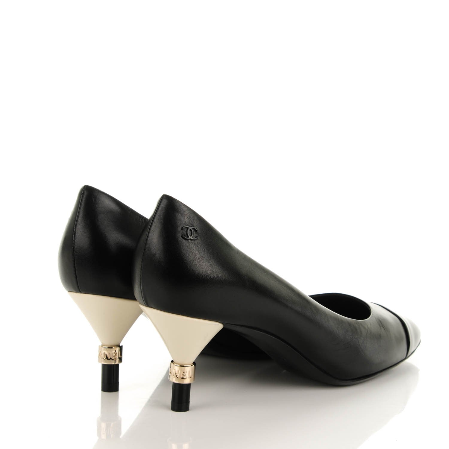Chanel Calfskin Patent Cap Toe CC Pumps 39.5 Black White 4 of 7