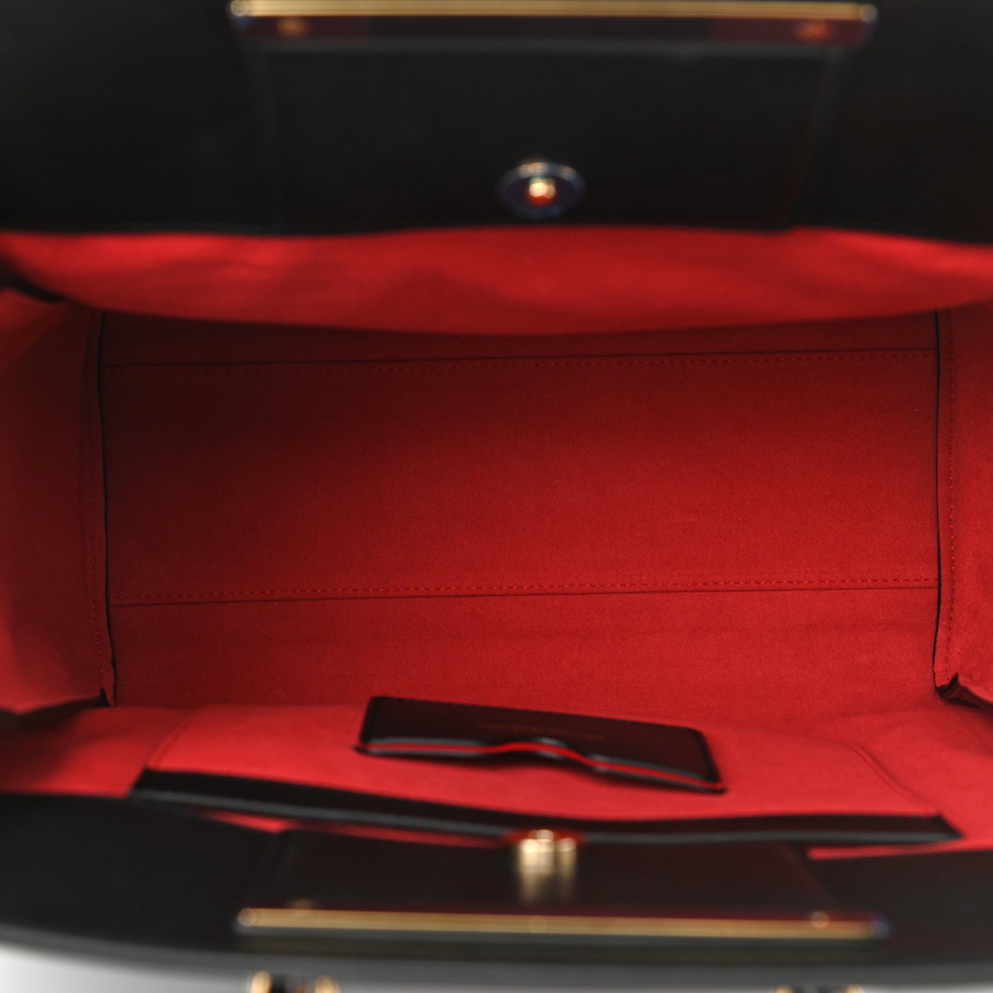 Calfskin The Tall Story Shoulder Bag Black Red