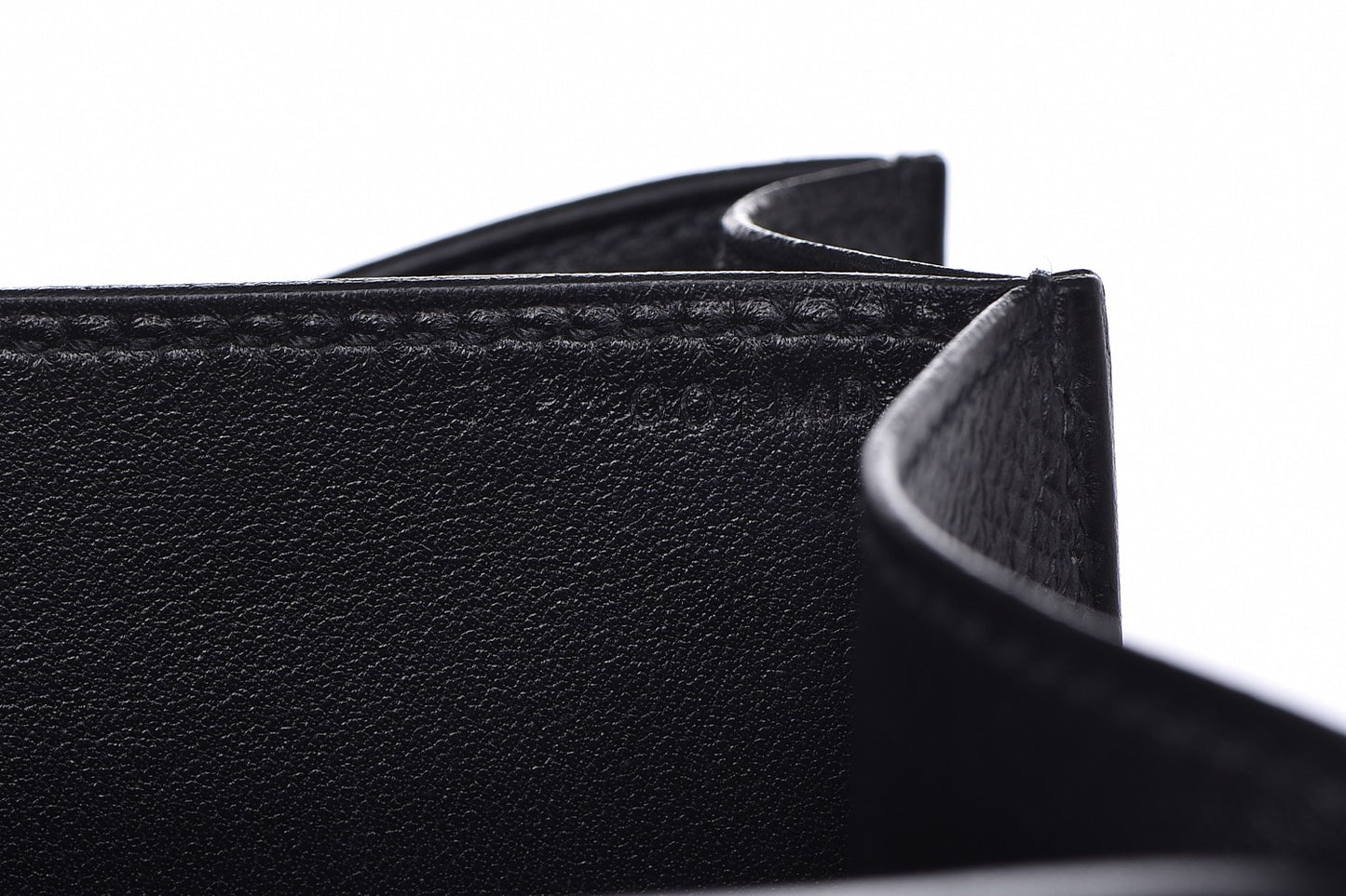 Epsom Constance 24 Black