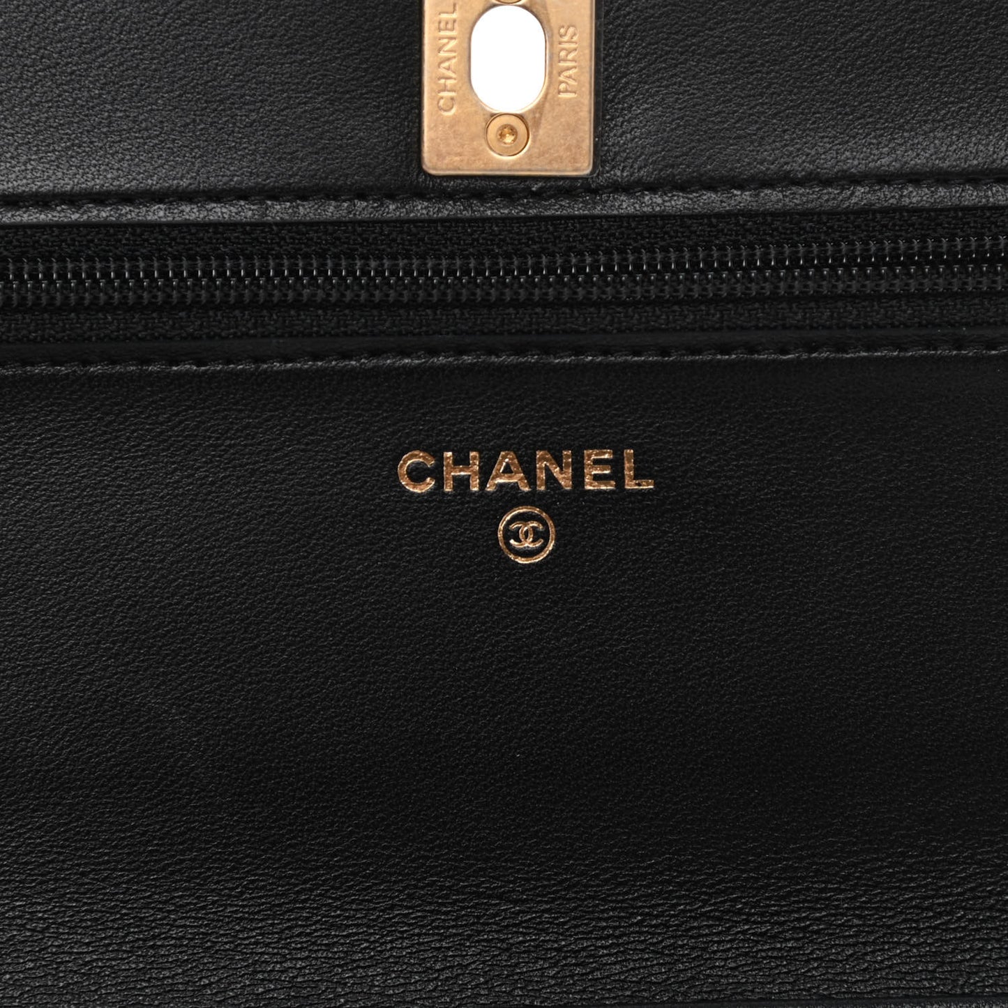 Lambskin Quilted CC Pearl Crush Wallet on Chain WOC Black