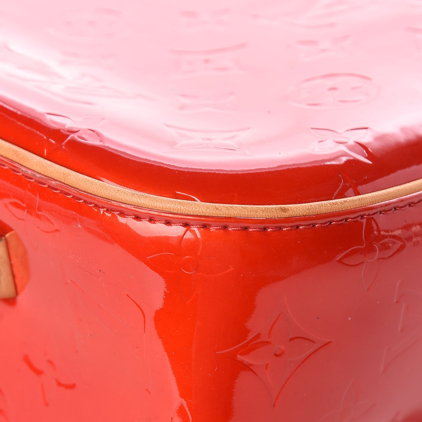 Vernis Sutton Rouge