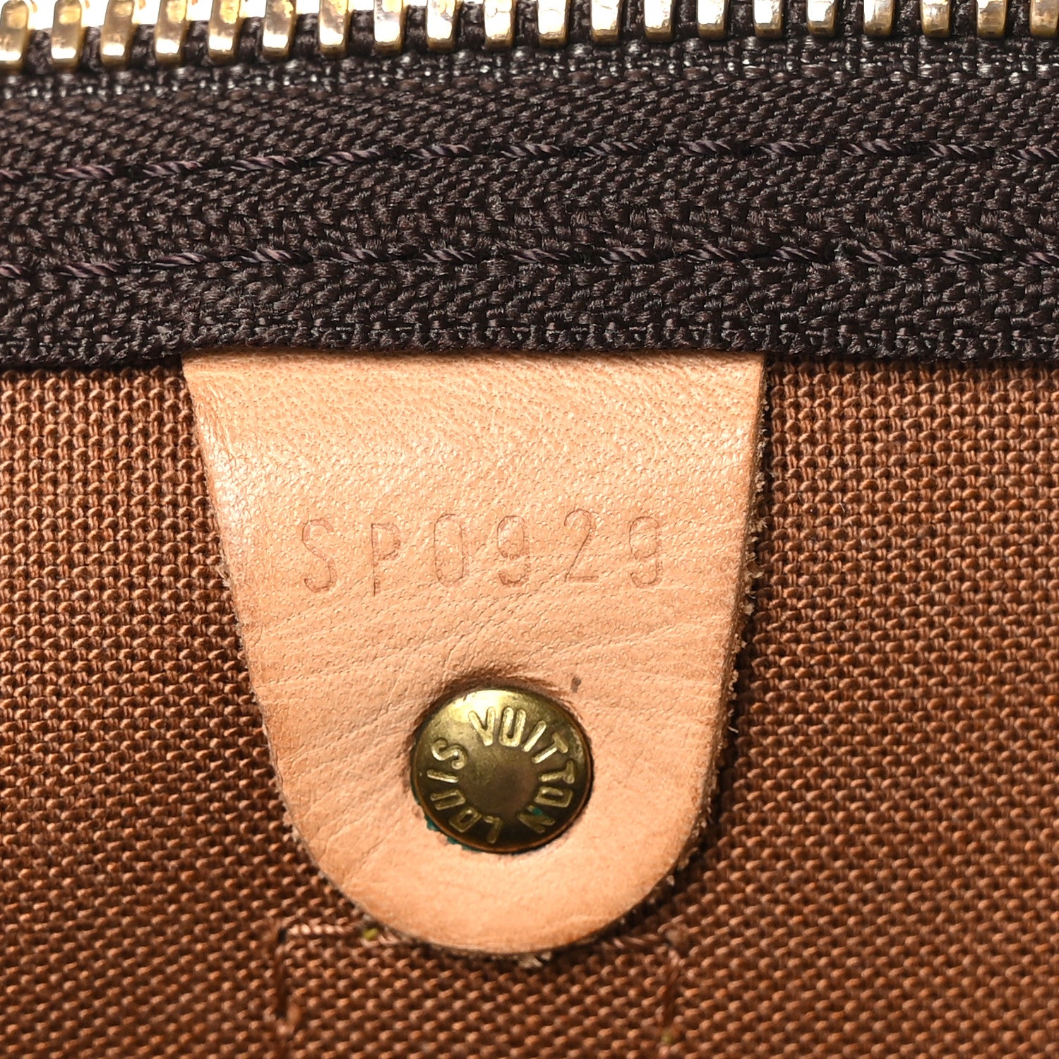 Louis Vuitton Monogram Keepall Bandouliere 55 6 of 11