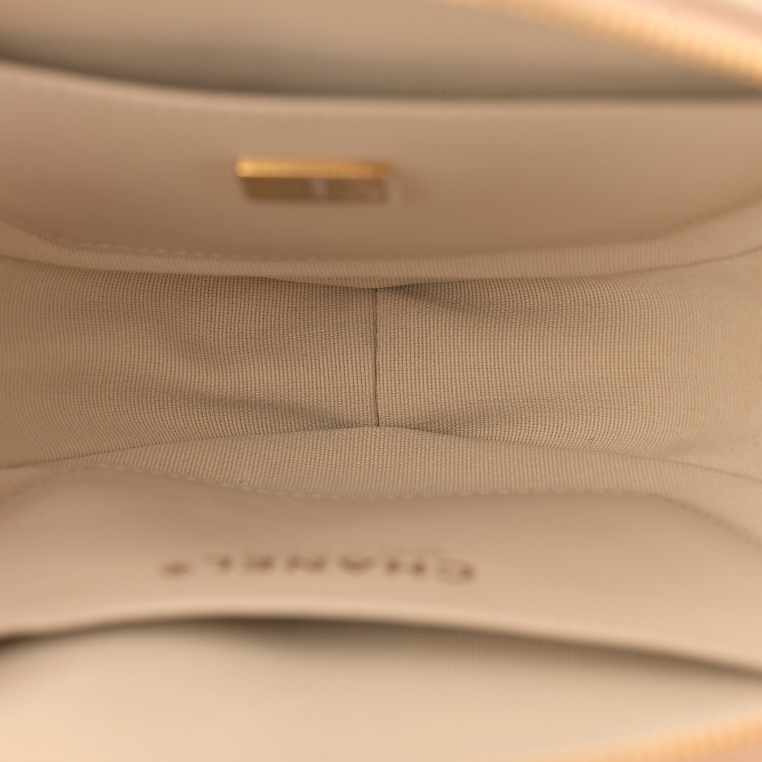 Chanel Metallic Lambskin Quilted CC In Love Heart Bag Gold 5 of 11