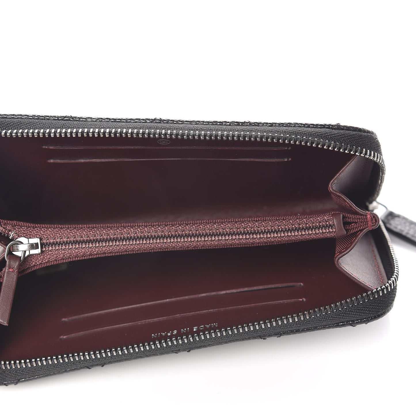 Caviar Quilted Small Zip Around Wallet Black