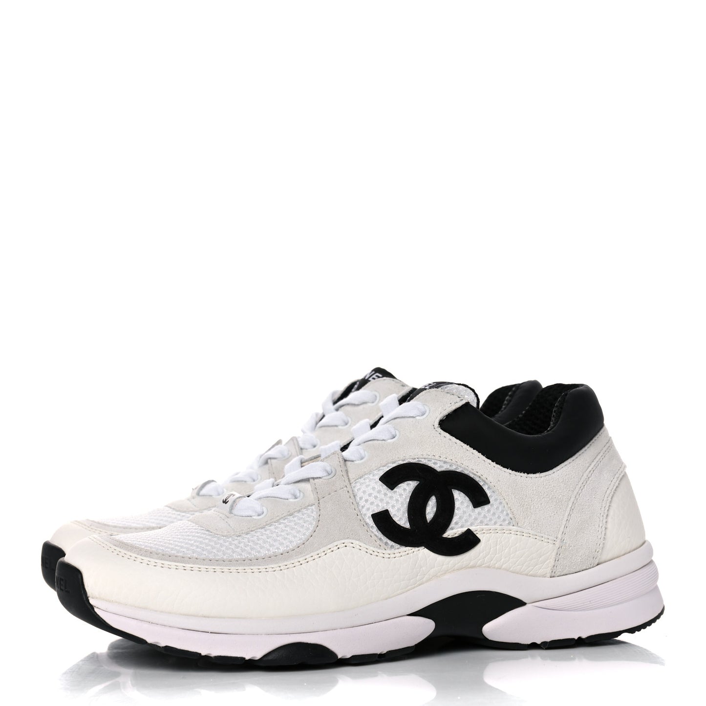 Mesh Suede Calfskin Grained Calfskin Womens CC Sneakers 39 White Black