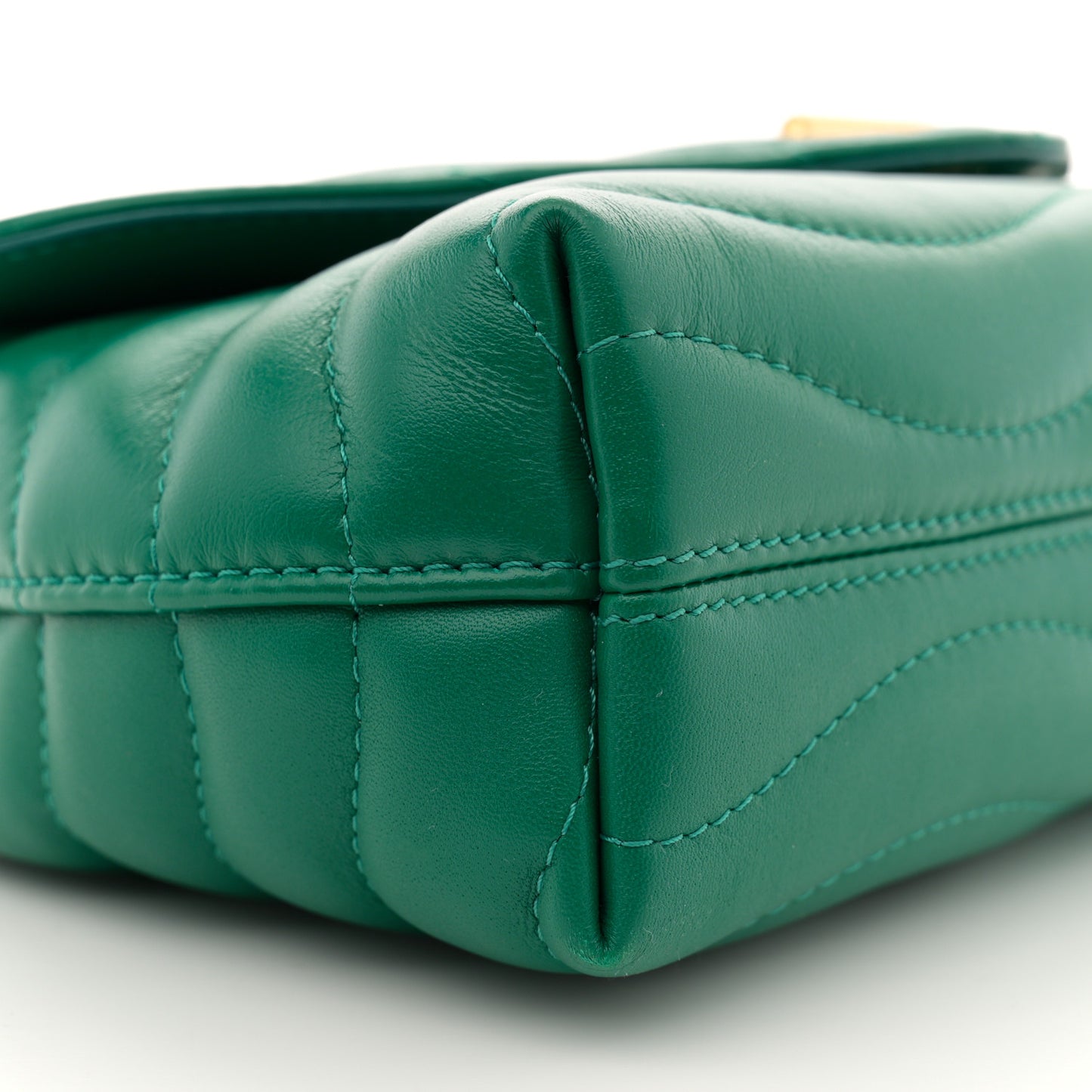 Calfskin New Wave Chain Bag MM NM Emerald