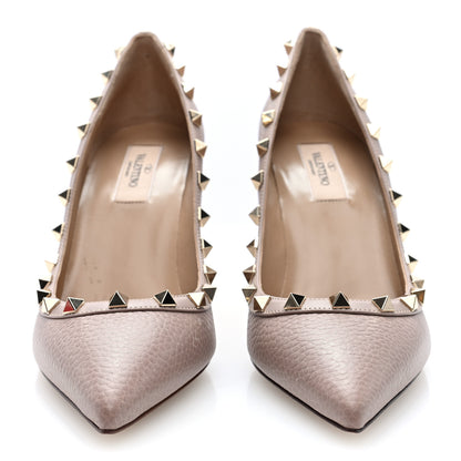 Valentino Garavani Pebbled Calfskin Rockstud 90mm Pumps 39 Poudre 4 of 9