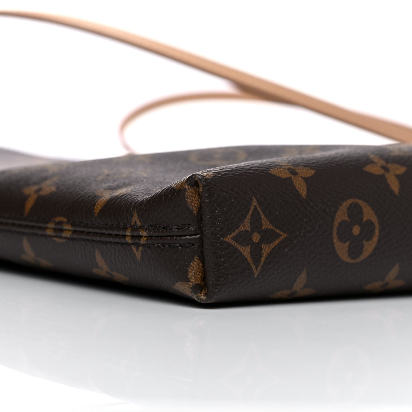 Monogram Carry It