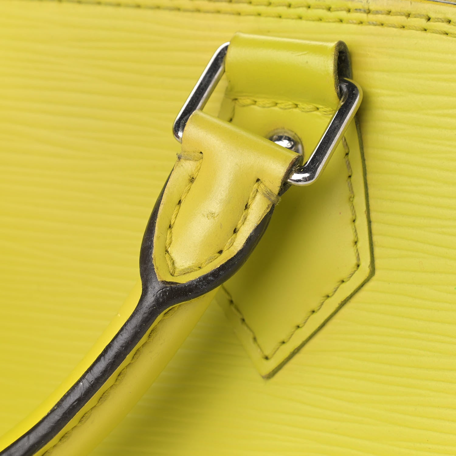 Louis Vuitton Epi Alma PM Pistache 16 of 20
