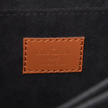 Louis Vuitton Reverse Monogram Dauphine MM 7 of 9