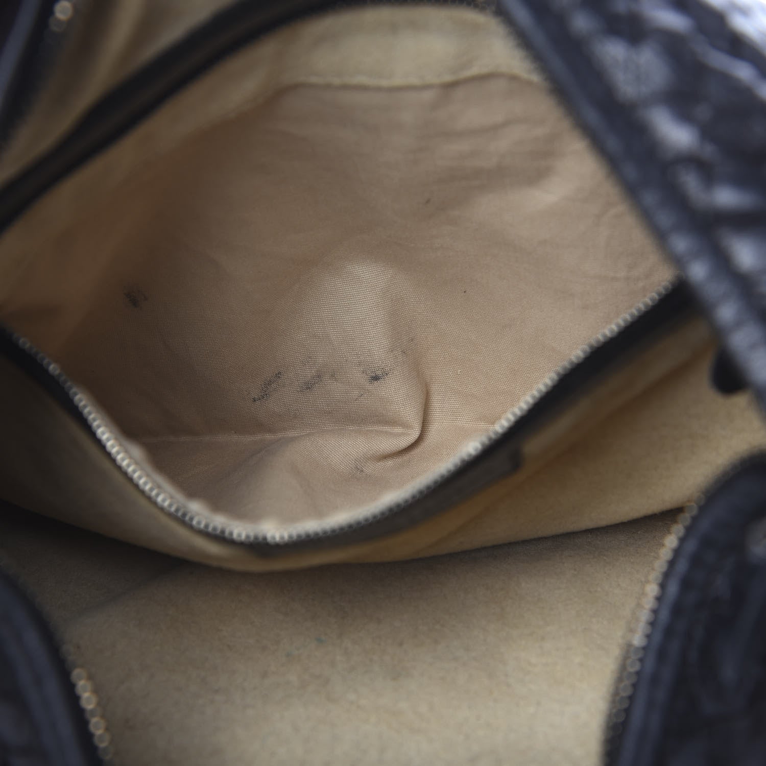 Bottega Veneta Nappa Intrecciato Embossed Medium Veneta Hobo Black 7 of 11