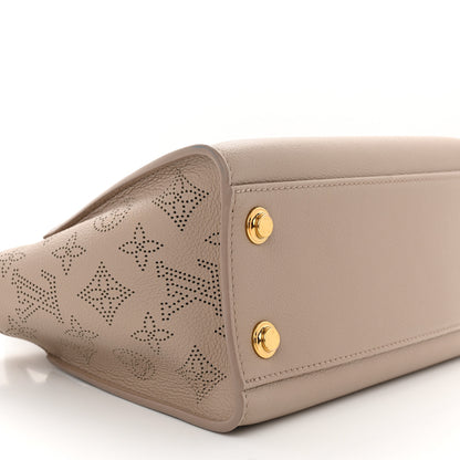 Louis Vuitton Mahina On My Side PM Galet 8 of 10