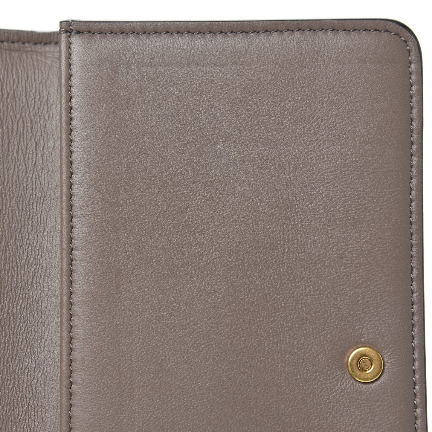 Grainy Calfskin Vlogo Zip Around Wallet Clay