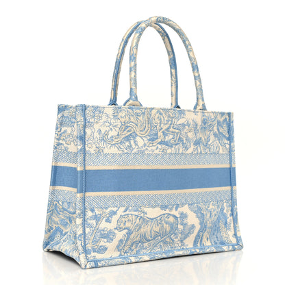 Christian Dior Canvas Embroidered Medium Dioriviera Toile De Jouy Book Tote Light Blue 3 of 10