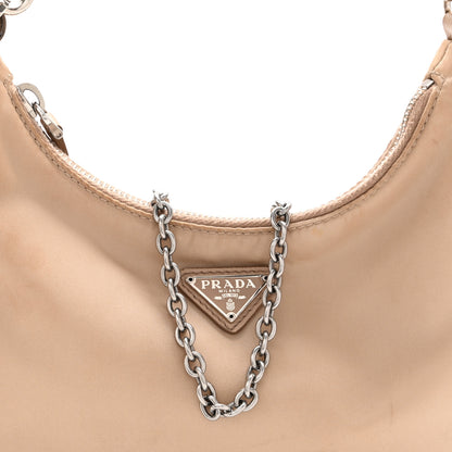 Prada Tessuto Saffiano Re-Edition 2005 Shoulder Bag Cammeo 8 of 14
