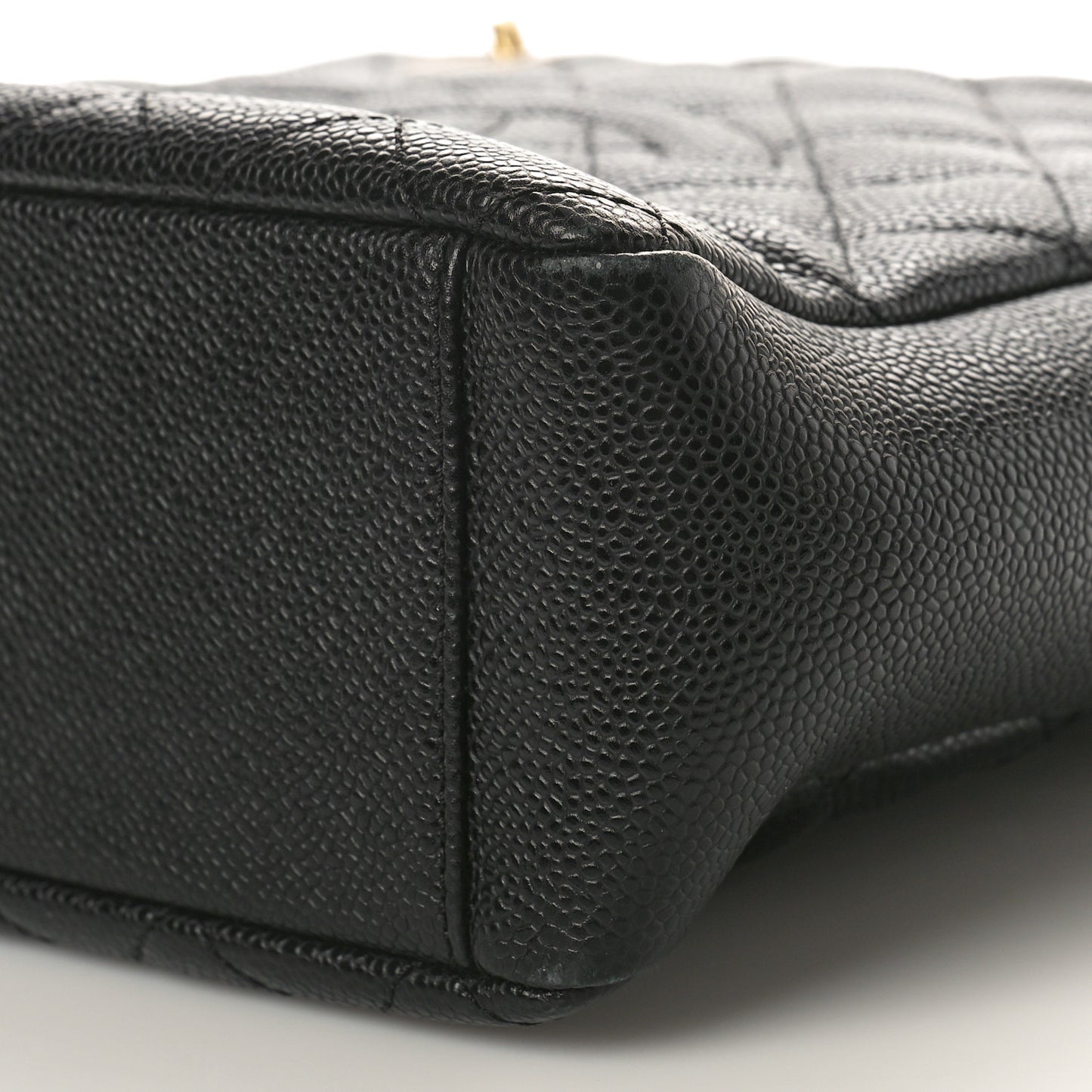Caviar Quilted Petit Shopping Tote PST Black
