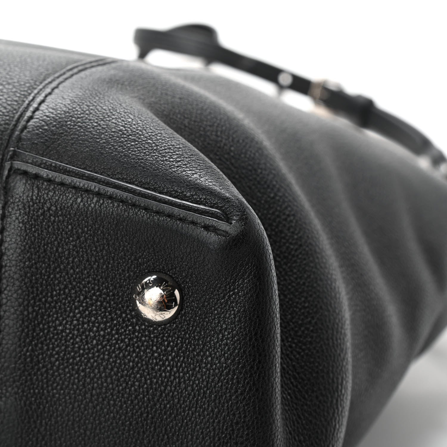 Louis Vuitton Veau Cachemire Soft Lockit MM Black 13 of 15