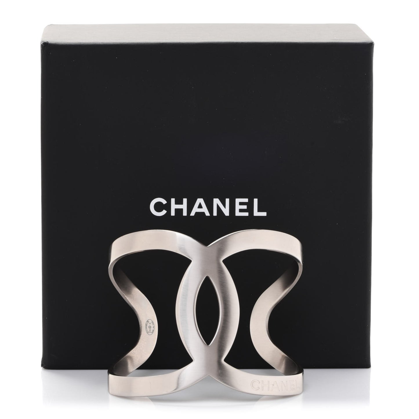 Metal CC Cuff Silver