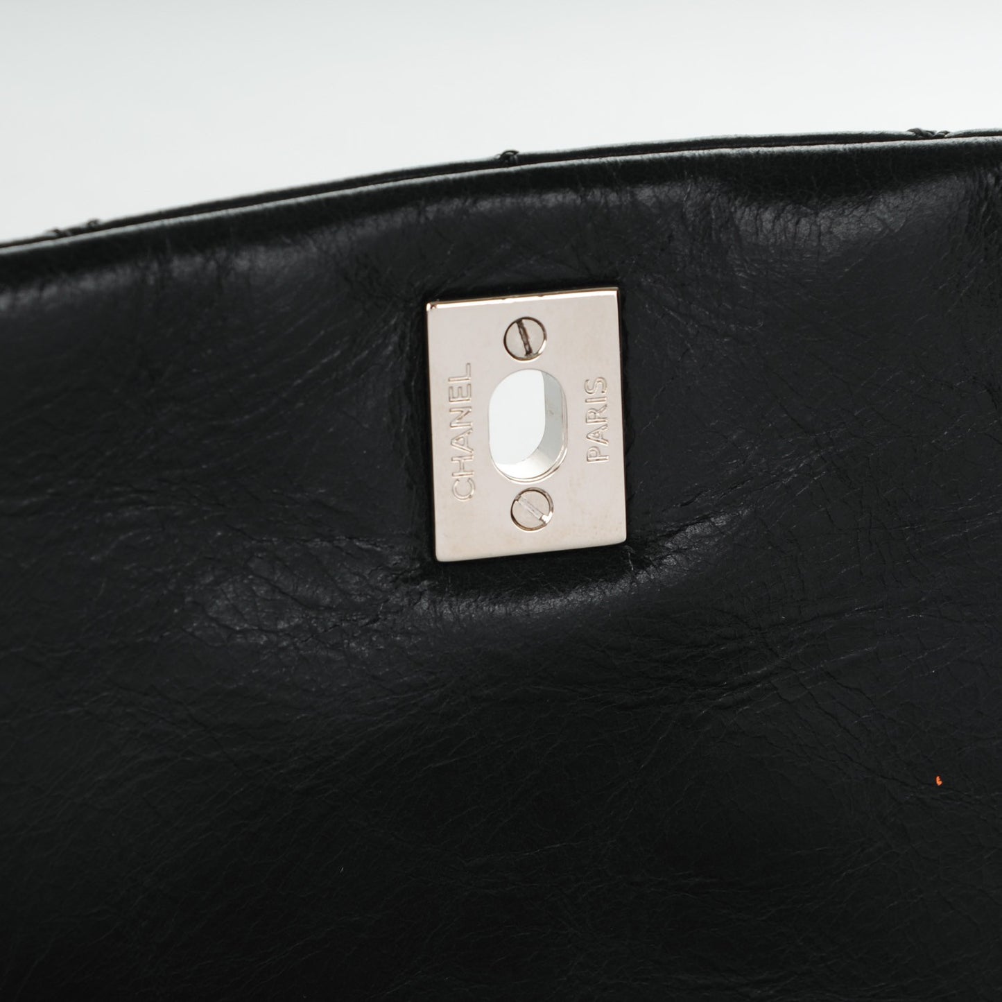 Shiny Lambskin Quilted Medium Trianon Messenger Flap Black
