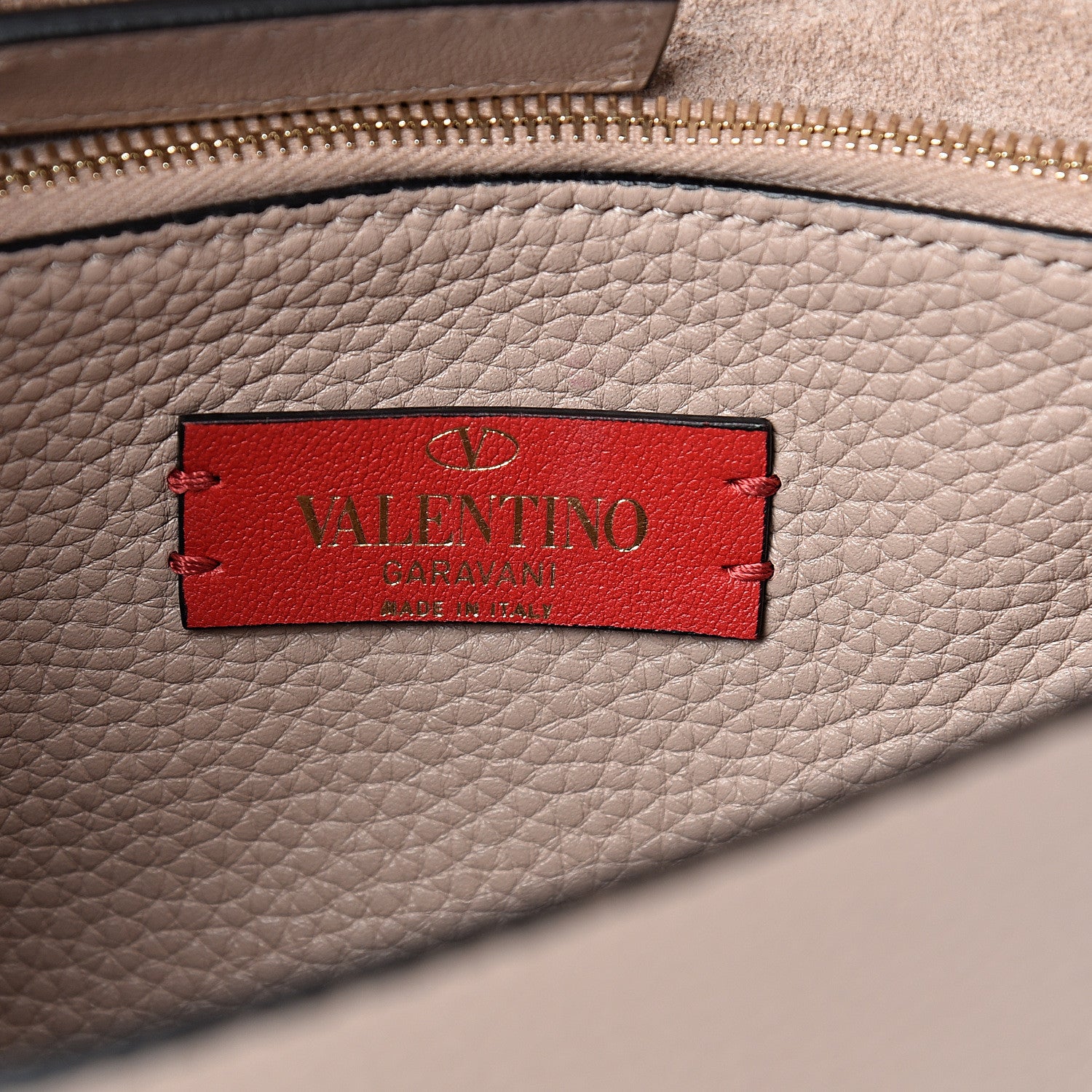 Valentino Garavani Pebbled Calfskin Rockstud Side Slip Crossbody Poudre 5 of 11