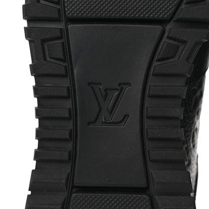 Louis Vuitton Epi Monogram Calfskin Mens Run Away Sneakers 9.5 Black 7 of 10