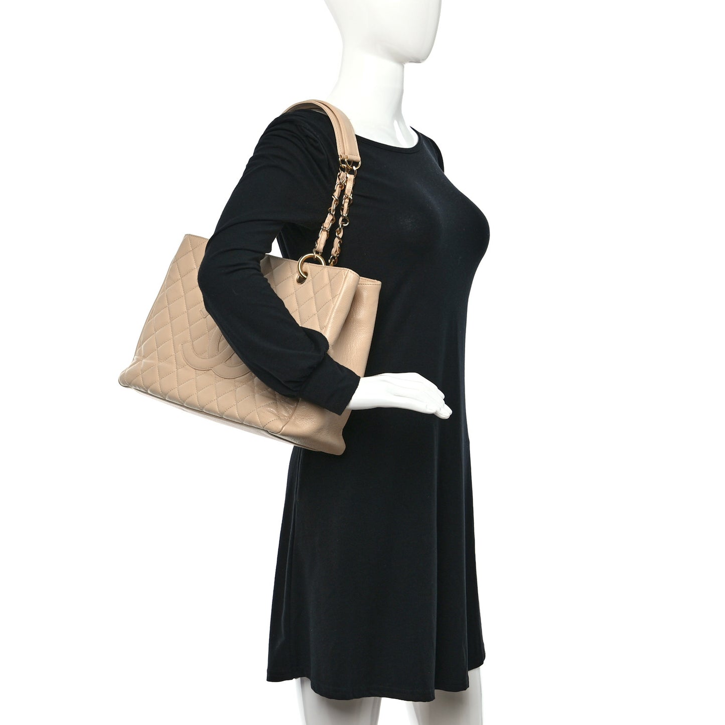 Caviar Quilted Grand Shopping Tote GST Beige Clair