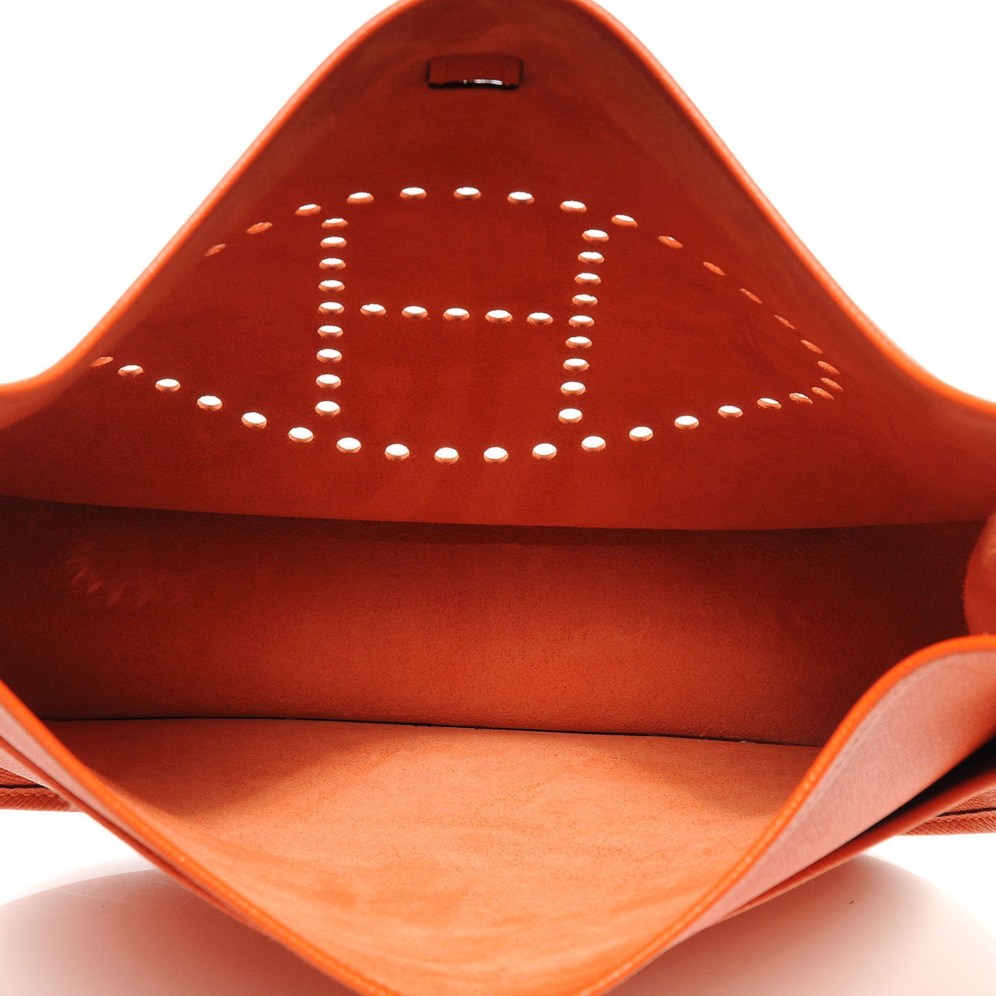 Epsom Evelyne III GM Orange