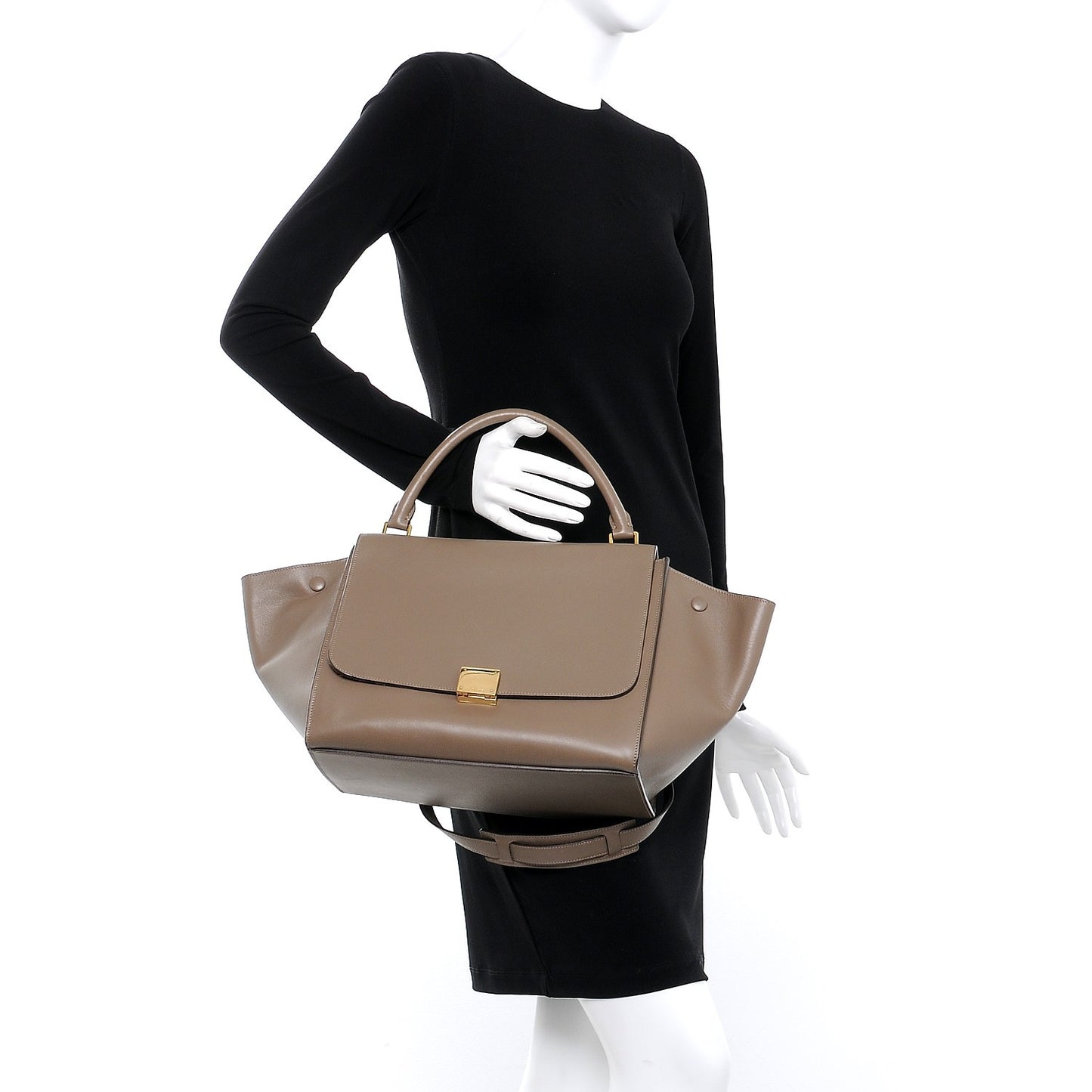 Smooth Calfskin Medium Trapeze Taupe