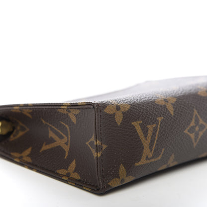 Louis Vuitton Monogram Toiletry Pouch 15 6 of 9