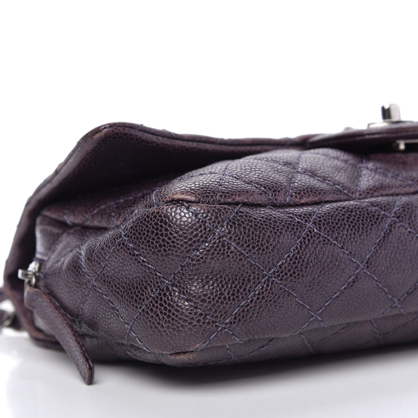 Iridescent Caviar Quilted Small Chic Flap Dark Purple