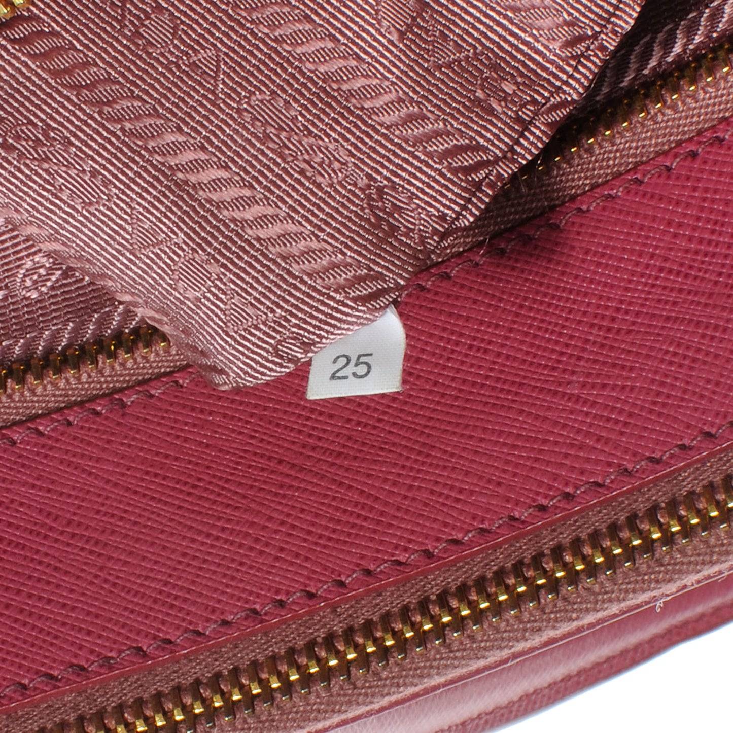 Saffiano Lux Medium Tote Bruyere