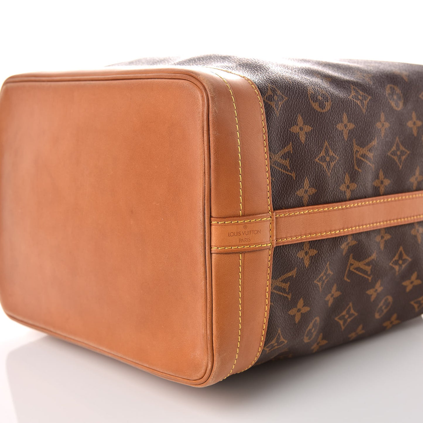 Monogram Noe