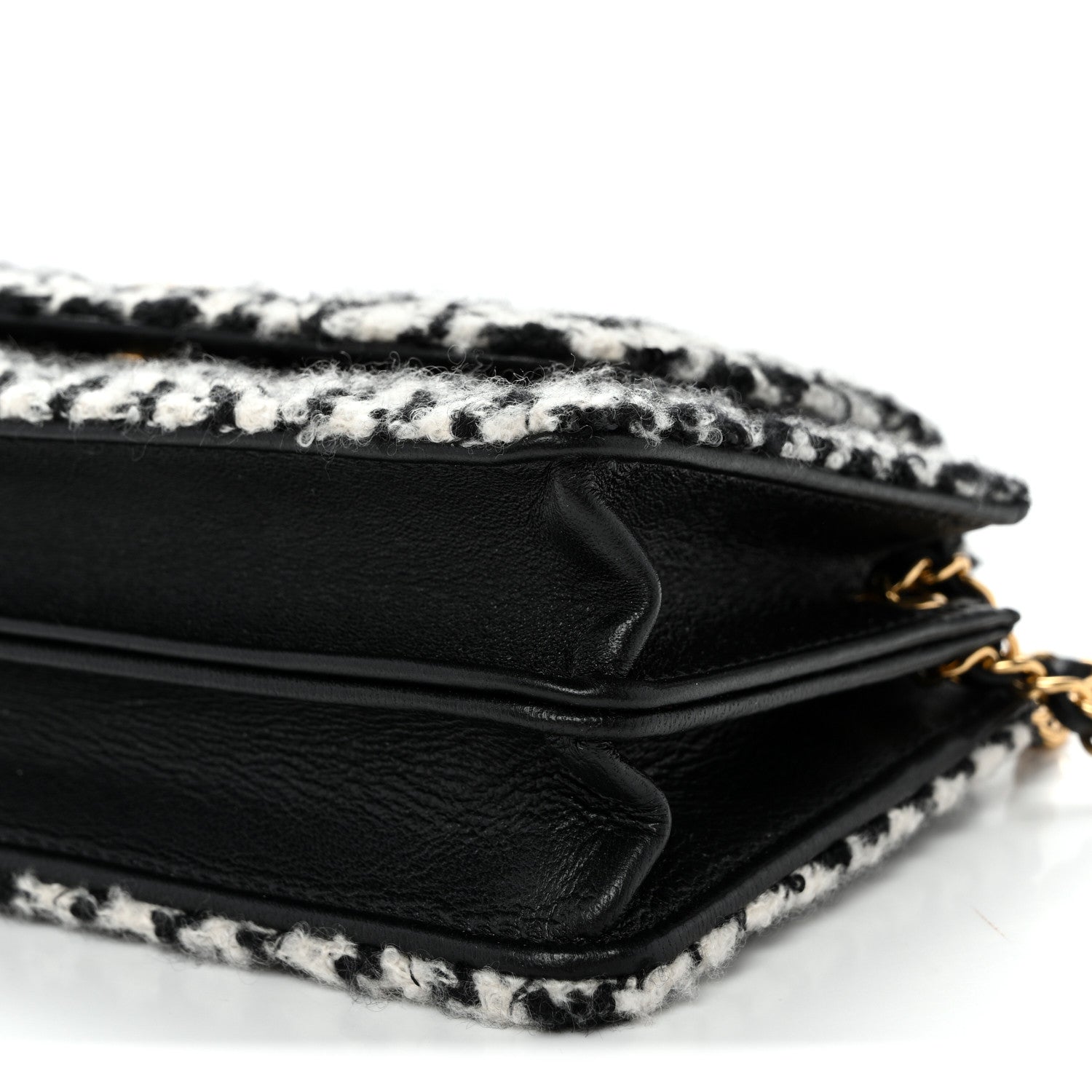 Chanel Tweed Houndstooth Quilted Phone Holder Flap White Black