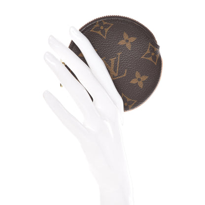 Louis Vuitton Monogram Round Coin Purse 2 of 7