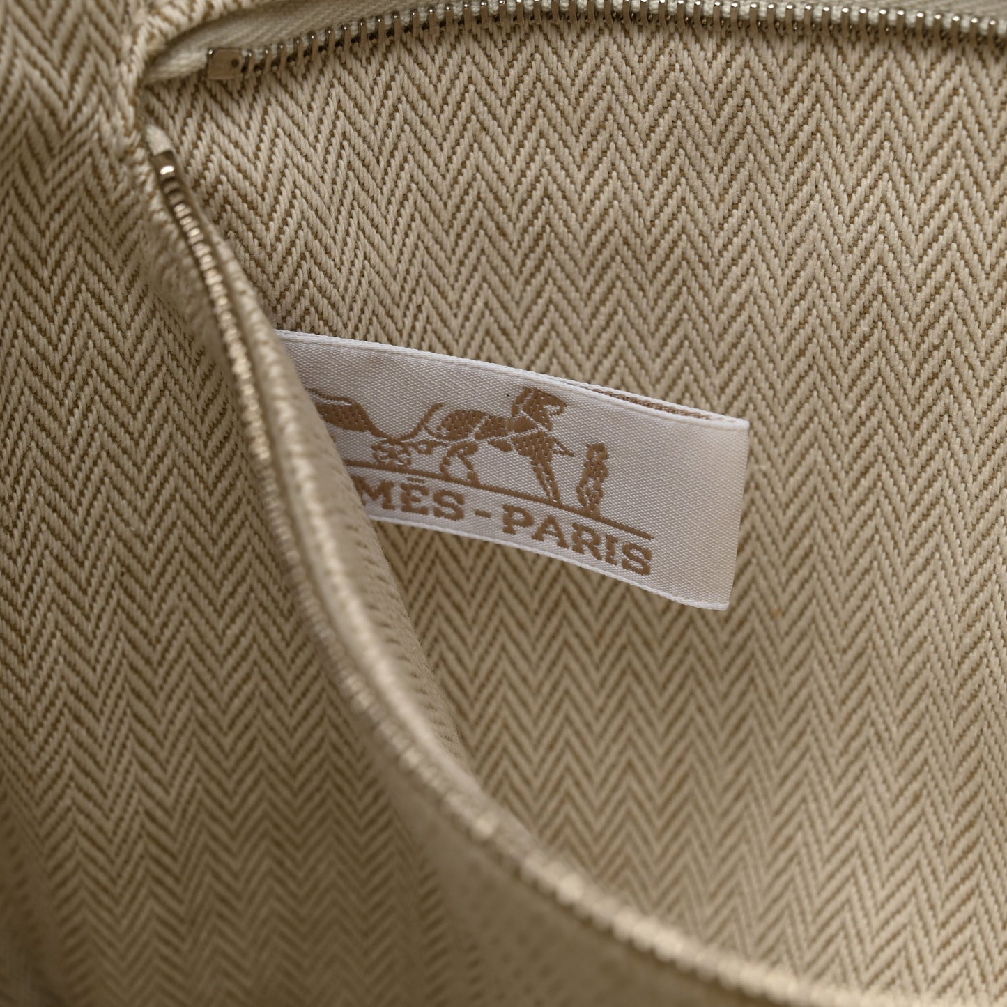 Canvas Barenia Fourbi 25 MM Pouch Naturel Fauve