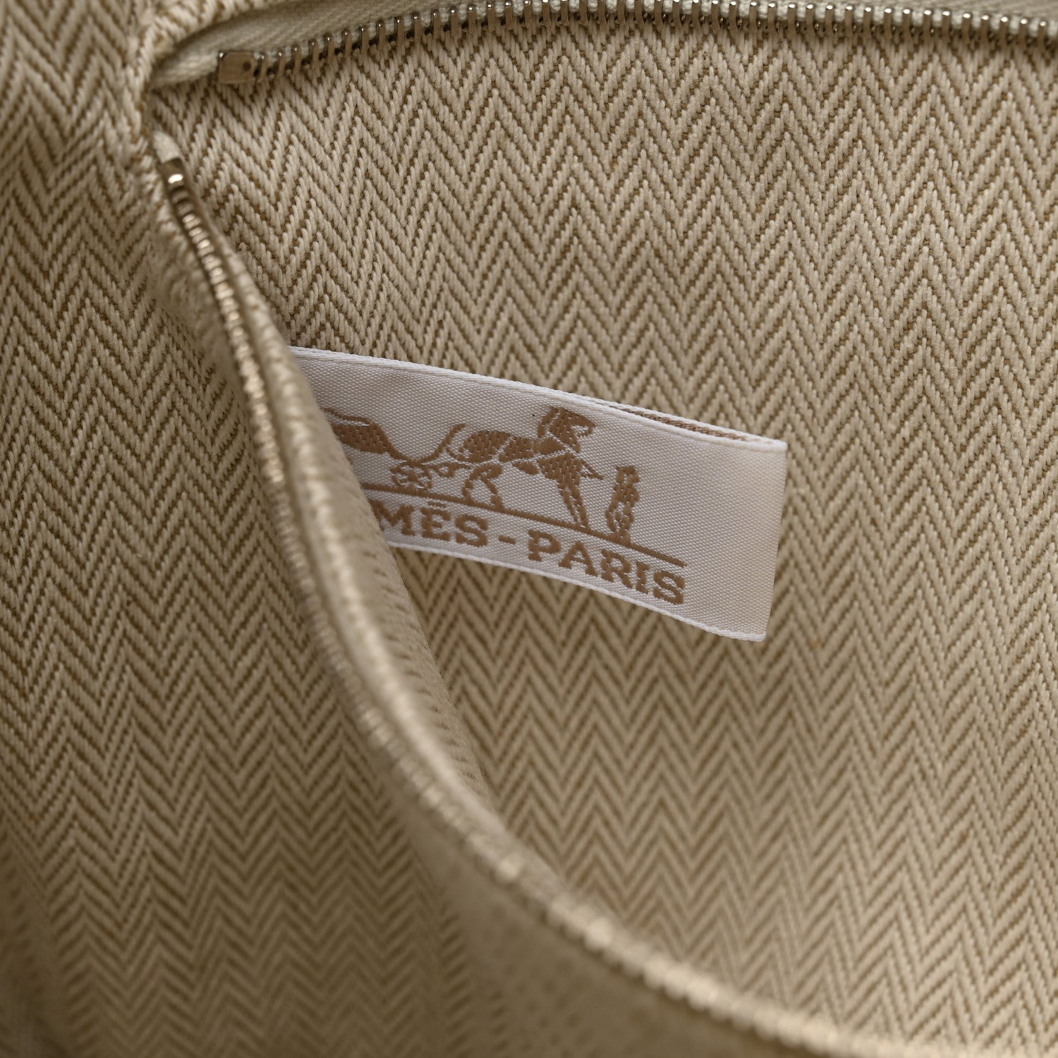 Hermes Canvas Barenia Fourbi 25 MM Pouch Naturel Fauve 7 of 8