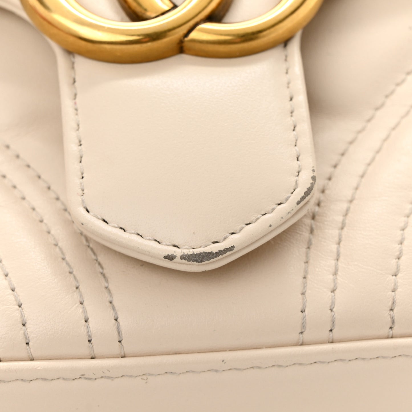 Calfskin Matelasse Mini GG Marmont Top Handle Shoulder Bag White