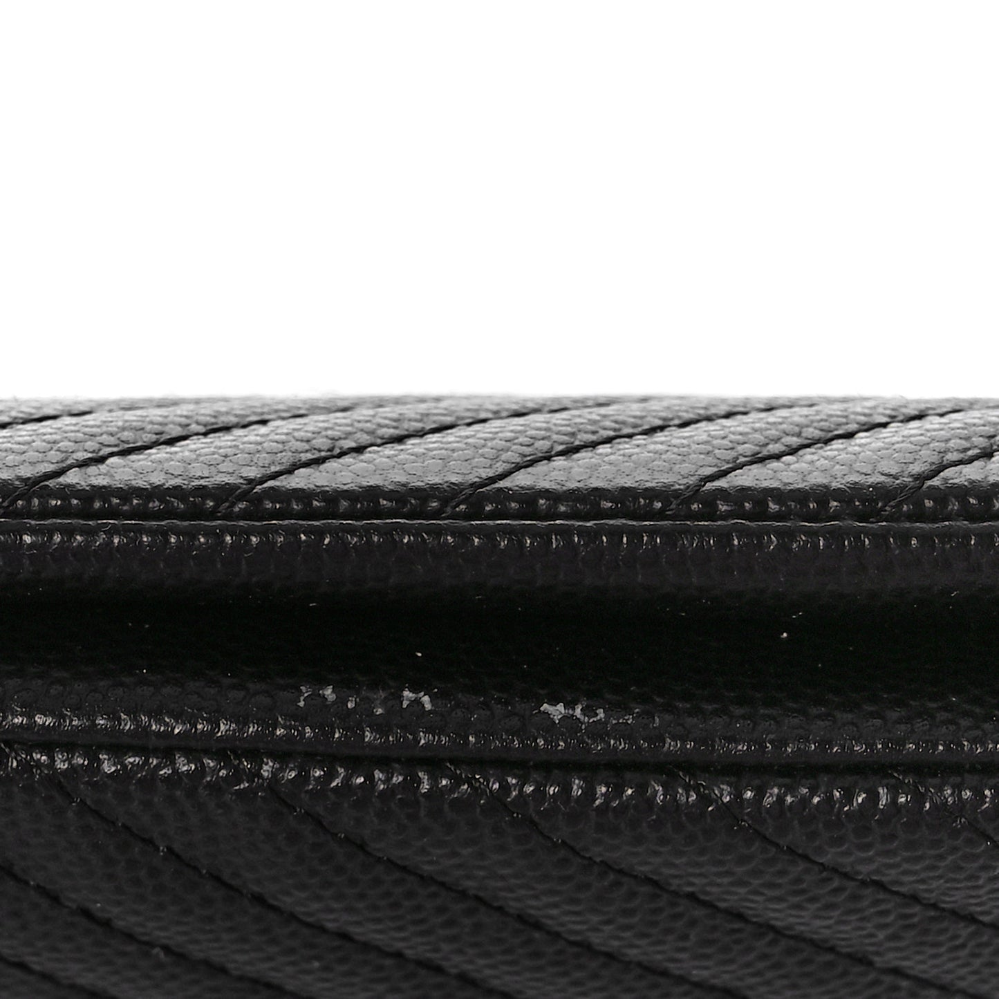 Caviar Chevron Quilted Small Zipped Pouch Black
