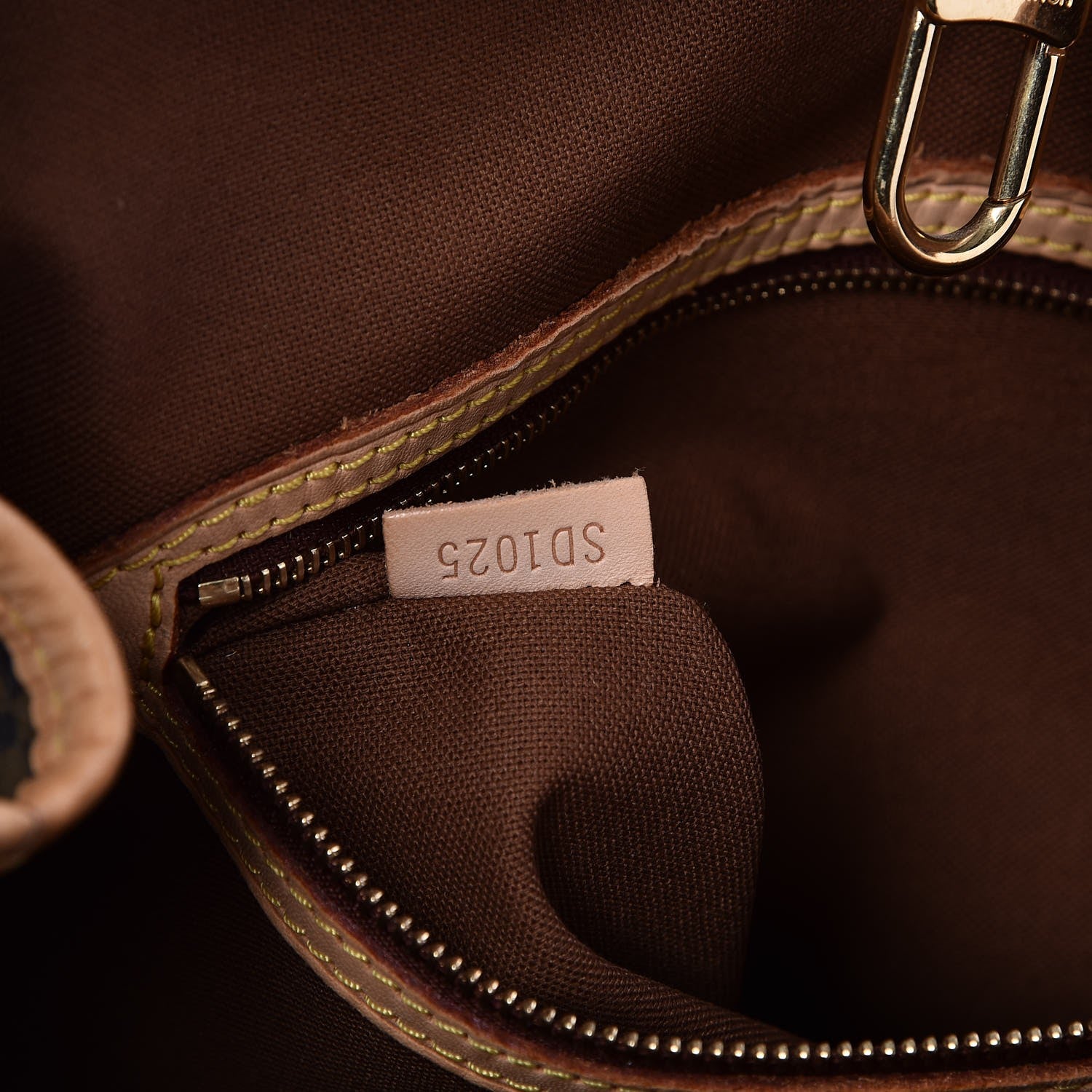 Louis Vuitton Monogram Batignolles Horizontal 7 of 7